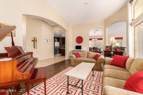 3721 E Utopia Rd, Phoenix, AZ 85050 photo 9