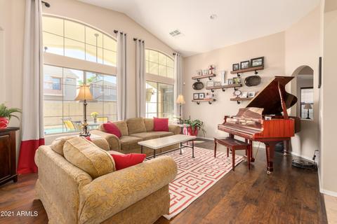 3721 E Utopia Rd, Phoenix, AZ 85050 photo 7