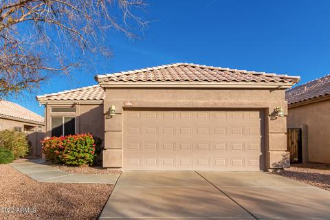 4334 E South Fork Dr, Phoenix, AZ 85044 photo 1