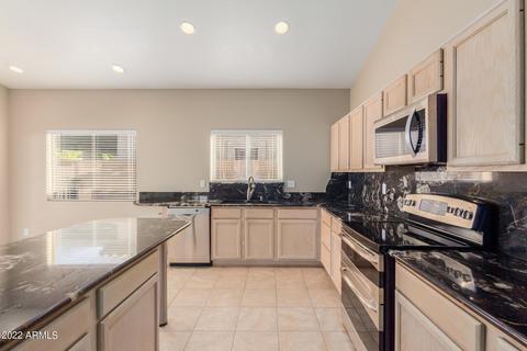 4334 E South Fork Dr, Phoenix, AZ 85044 photo 18