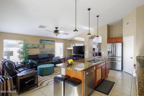 4763 E South Fork Dr, Phoenix, AZ 85044 photo 9