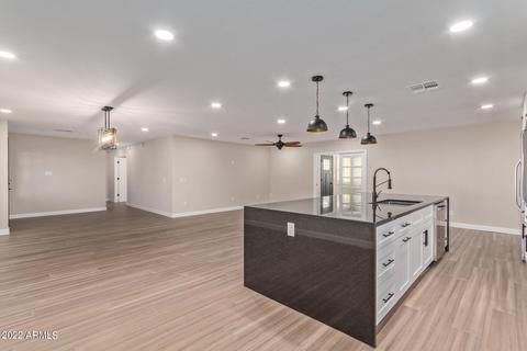 2037 E State Ave, Phoenix, AZ 85020 photo 13