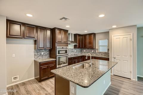 896 S Pheasant Dr, Gilbert, AZ 85296 photo 8