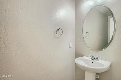 896 S Pheasant Dr, Gilbert, AZ 85296 photo 16