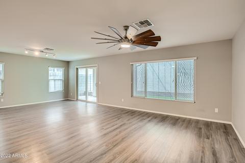 896 S Pheasant Dr, Gilbert, AZ 85296 photo 6