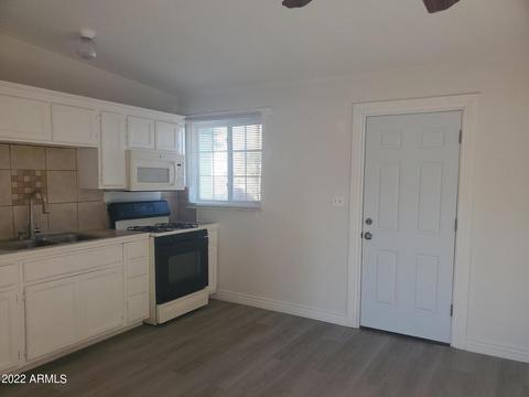 2326 E Nancy Ln, Phoenix, AZ 85042 photo 7