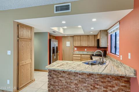 717 E Sack Dr, Phoenix, AZ 85024 photo 5