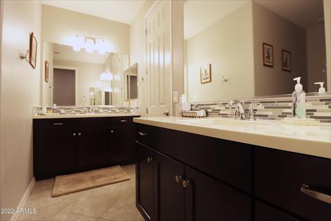 3727 E Blue Spruce Ln, Gilbert, AZ 85298 photo 13