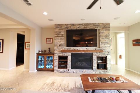 3727 E Blue Spruce Ln, Gilbert, AZ 85298 photo 1