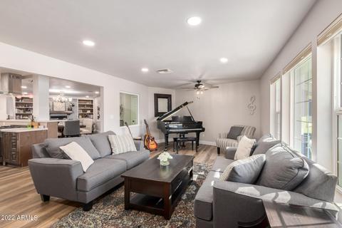2322 E Hale St, Mesa, AZ 85213 photo 6