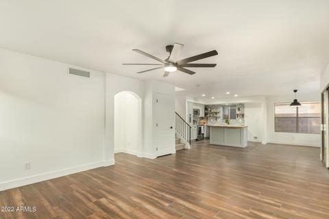 3829 E Irma Ln, Phoenix, AZ 85050 photo 13