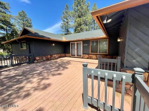 2232 Fairway Dr, Overgaard, AZ 85933 photo 5