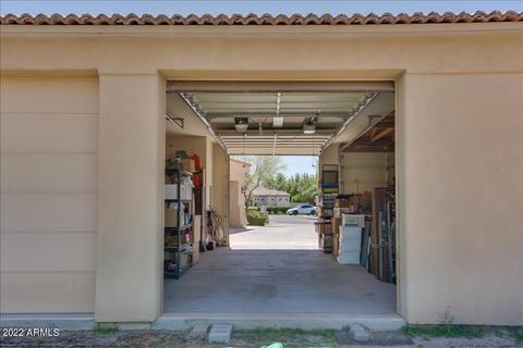 2560 E Vaughn Ct, Gilbert, AZ 85234 photo 62
