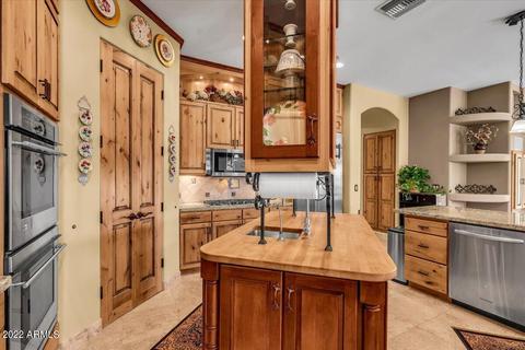 2560 E Vaughn Ct, Gilbert, AZ 85234 photo 16