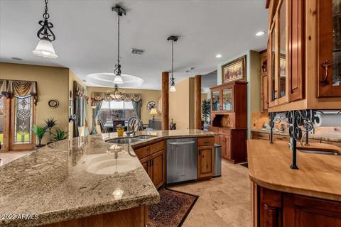 2560 E Vaughn Ct, Gilbert, AZ 85234 photo 19