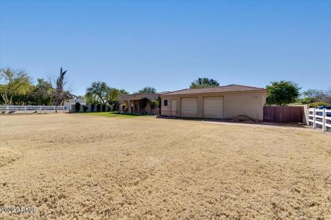 2560 E Vaughn Ct, Gilbert, AZ 85234 photo 61