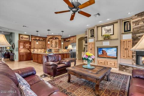 2560 E Vaughn Ct, Gilbert, AZ 85234 photo 22