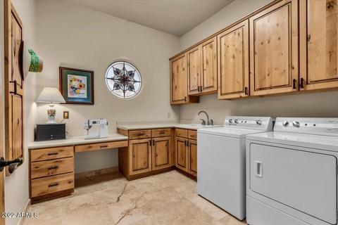 2560 E Vaughn Ct, Gilbert, AZ 85234 photo 38