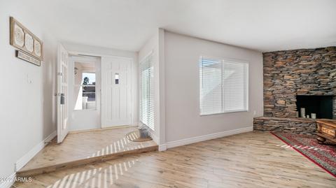 3020 E Mission Ln, Phoenix, AZ 85028 photo 13