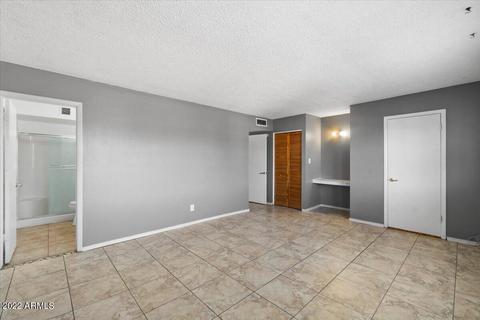 3310 W Echo Ln, Phoenix, AZ 85051 photo 14