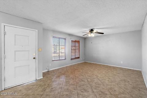 3310 W Echo Ln, Phoenix, AZ 85051 photo 2