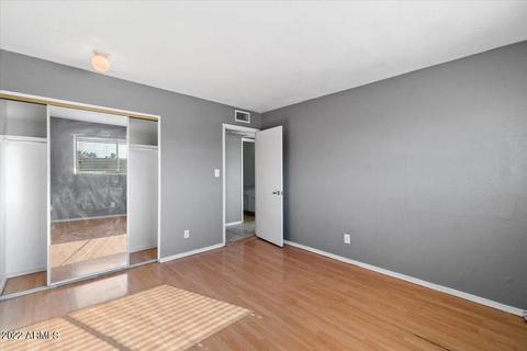 3310 W Echo Ln, Phoenix, AZ 85051 photo 20
