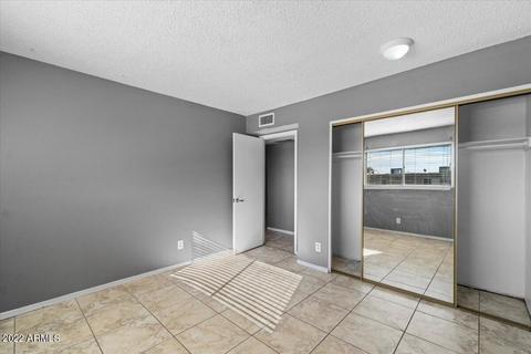 3310 W Echo Ln, Phoenix, AZ 85051 photo 18