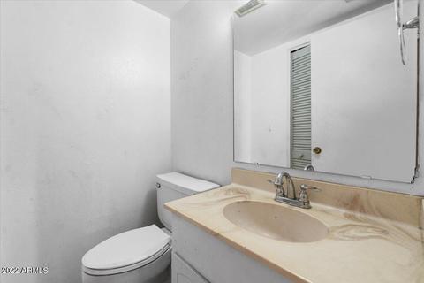 3310 W Echo Ln, Phoenix, AZ 85051 photo 11