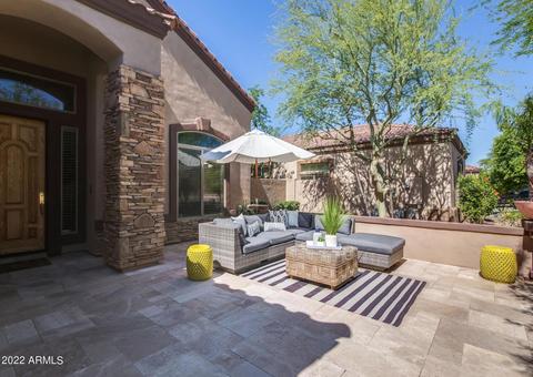 2031 E Topeka Dr, Phoenix, AZ 85024 photo 2