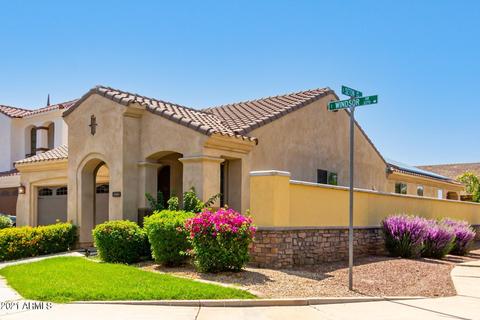 3271 E Windsor Dr, Gilbert, AZ 85296 photo 2