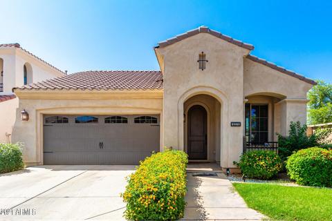 3271 E Windsor Dr, Gilbert, AZ 85296 photo 1