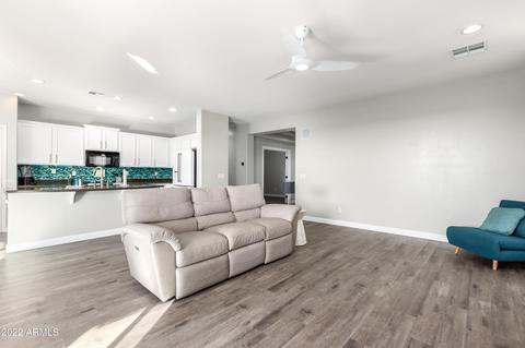 1271 E Indigo St, Gilbert, AZ 85298 photo 9