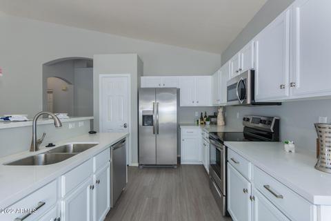 3553 E Rocky Slope Dr, Phoenix, AZ 85044 photo 23