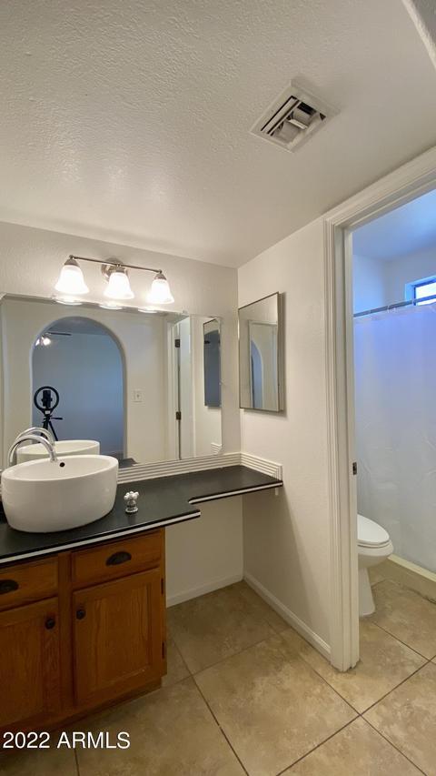 1025 E Highland Ave #38, Phoenix, AZ 85014 photo 9