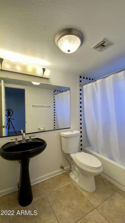 1025 E Highland Ave #38, Phoenix, AZ 85014 photo 12