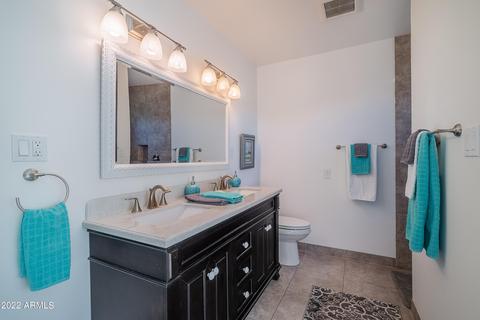 4041 E Saint Joseph Way, Phoenix, AZ 85018 photo 17