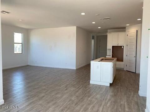 9844 E Satellite Dr, Mesa, AZ 85212 photo 5