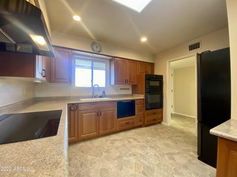 6635 Ellis St, Mesa, AZ 85205 photo 5