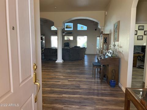 1883 S Cole Dr, Gilbert, AZ 85295 photo 9