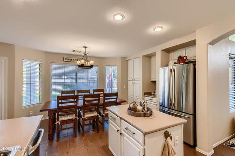 3274 E Washington Ave, Gilbert, AZ 85234 photo 9