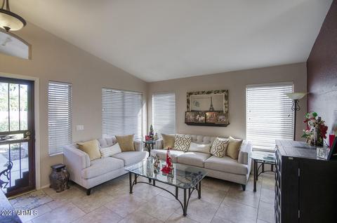 133 E Horseshoe Ave, Gilbert, AZ 85296 photo 3