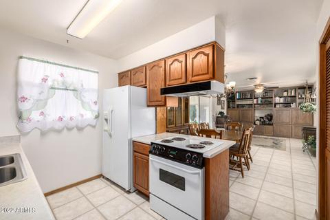 906 W 10th Pl, Mesa, AZ 85201 photo 9