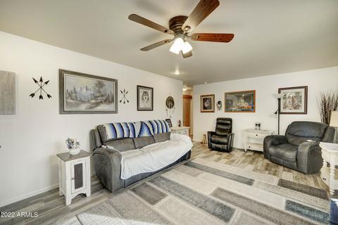660 E Scenic St, Apache Junction, AZ 85119 photo 4