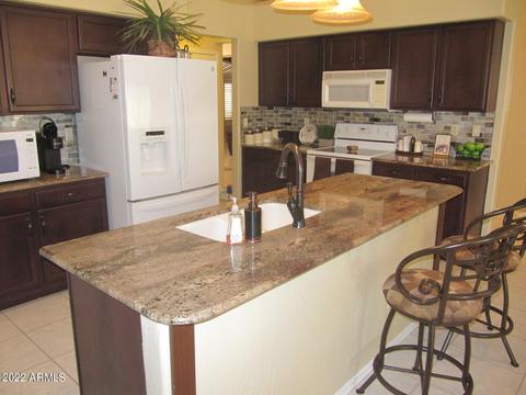 494 W Johnson Dr, Gilbert, AZ 85233 photo 5