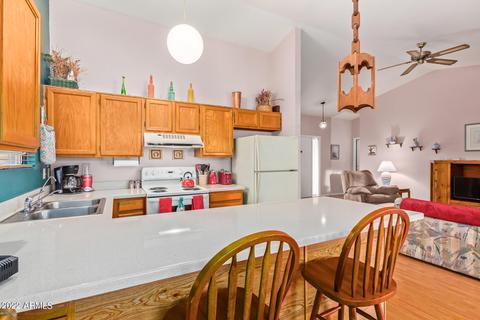 6246 E Ivy St, Mesa, AZ 85205 photo 4