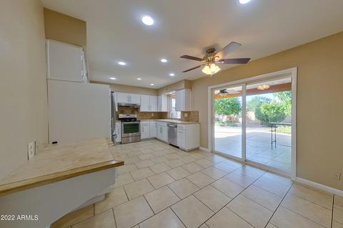 4036 E Cabana Cir, Mesa, AZ 85206 photo 7