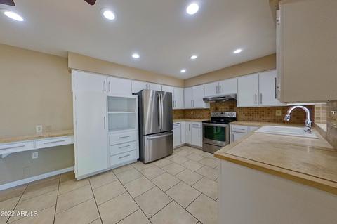 4036 E Cabana Cir, Mesa, AZ 85206 photo 8