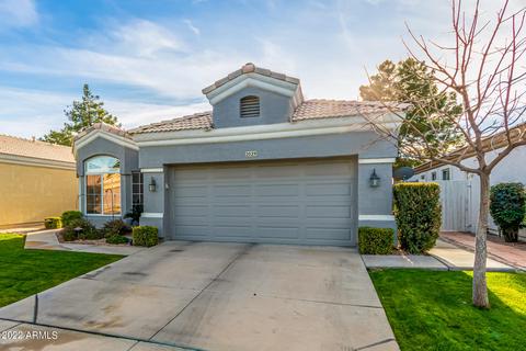 2029 E Huron Ct, Gilbert, AZ 85234 photo 3