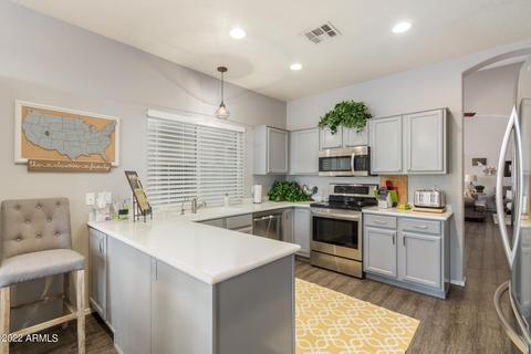 2029 E Huron Ct, Gilbert, AZ 85234 photo 13