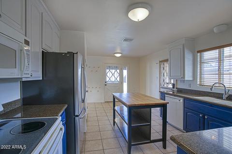 3740 E Piccadilly Rd, Phoenix, AZ 85018 photo 8